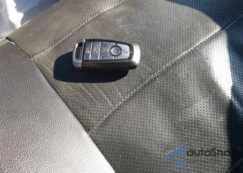 2020 Ford Mustang Ecoboost Premium из США, поврежденный, VIN 1FATP8UHXL5125656